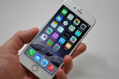 L'iPhone 6 brille par sa puissance, son design et sa légèreté