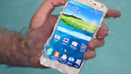 Le Galaxy S5 est étanche !